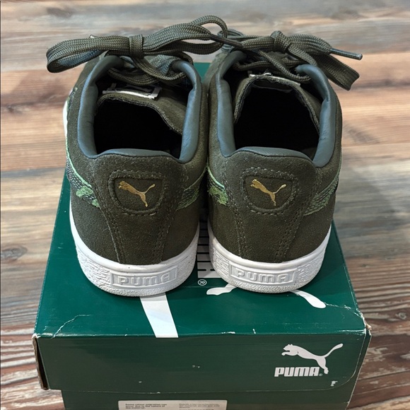 Puma women’s suede sneakers - Picture 4 of 4